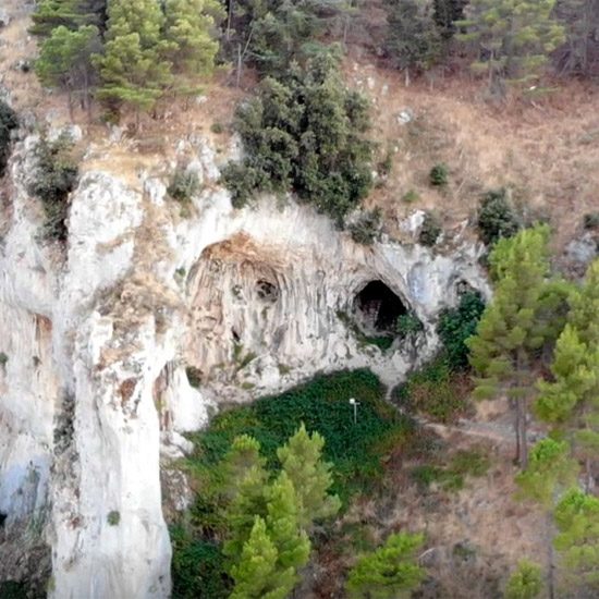 Parco della grotta grattara-c
